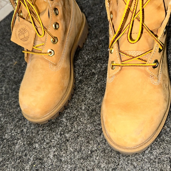 Timberland Kids Boots - Tan and Yellow - Picture 2 of 8